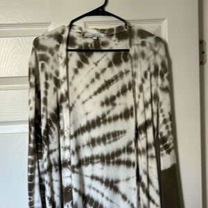 red haute duster never worn